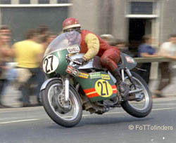 Pat Mahoney in the Senior TT.