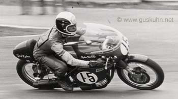 Dave Potter on the Gus Kuhn Seeley Norton in 1972 at Brands Hatch.